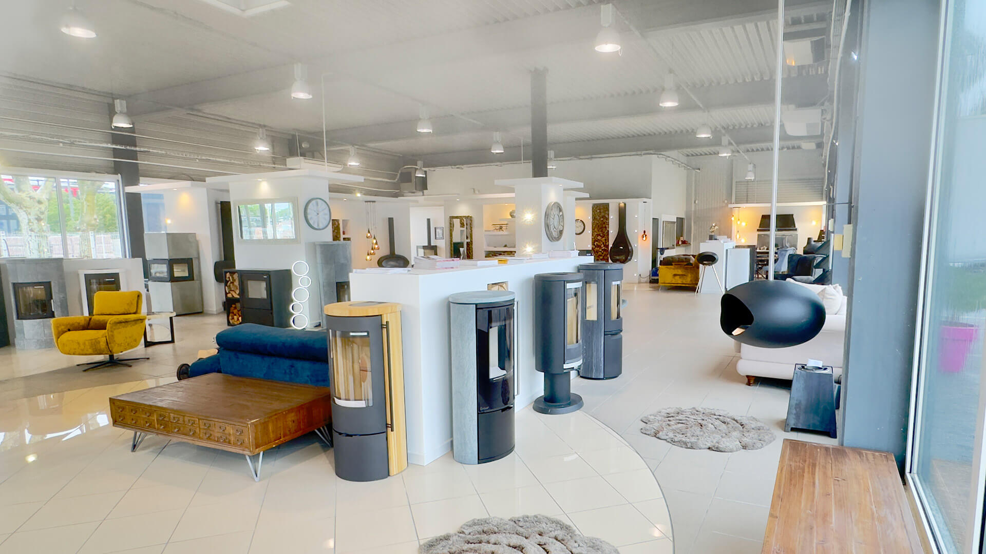 Magasin de poêles à granulés sur Valence (Drôme Ardèche) : Poêle & Ambiance